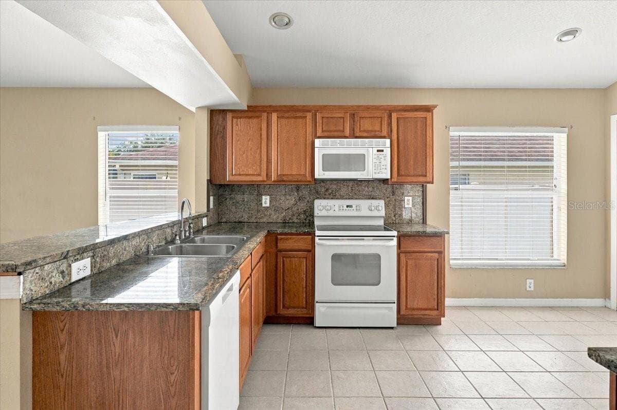 Single Family Residence at 2610 BUCKHORN PRESERVE BLVD, VALRICO, photo 39 of 79
