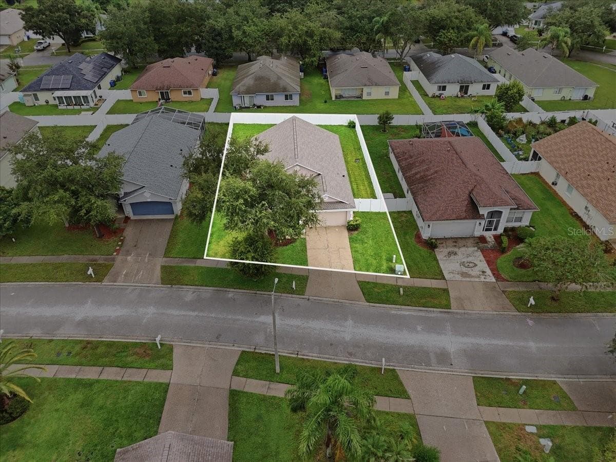 Single Family Residence at 2610 BUCKHORN PRESERVE BLVD, VALRICO, photo 70 of 79