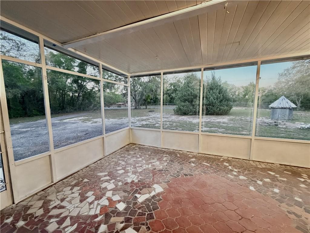 Residential at 4880 N Highland Park DR, HERNANDO FL 34442, photo 13 of 62