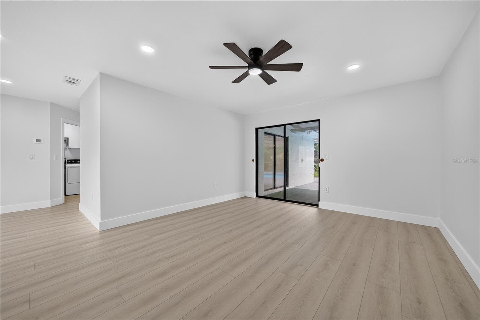 Single Family Residence at 2014 COUNTRY MEADOWS LN, SARASOTA, photo 25 of 53