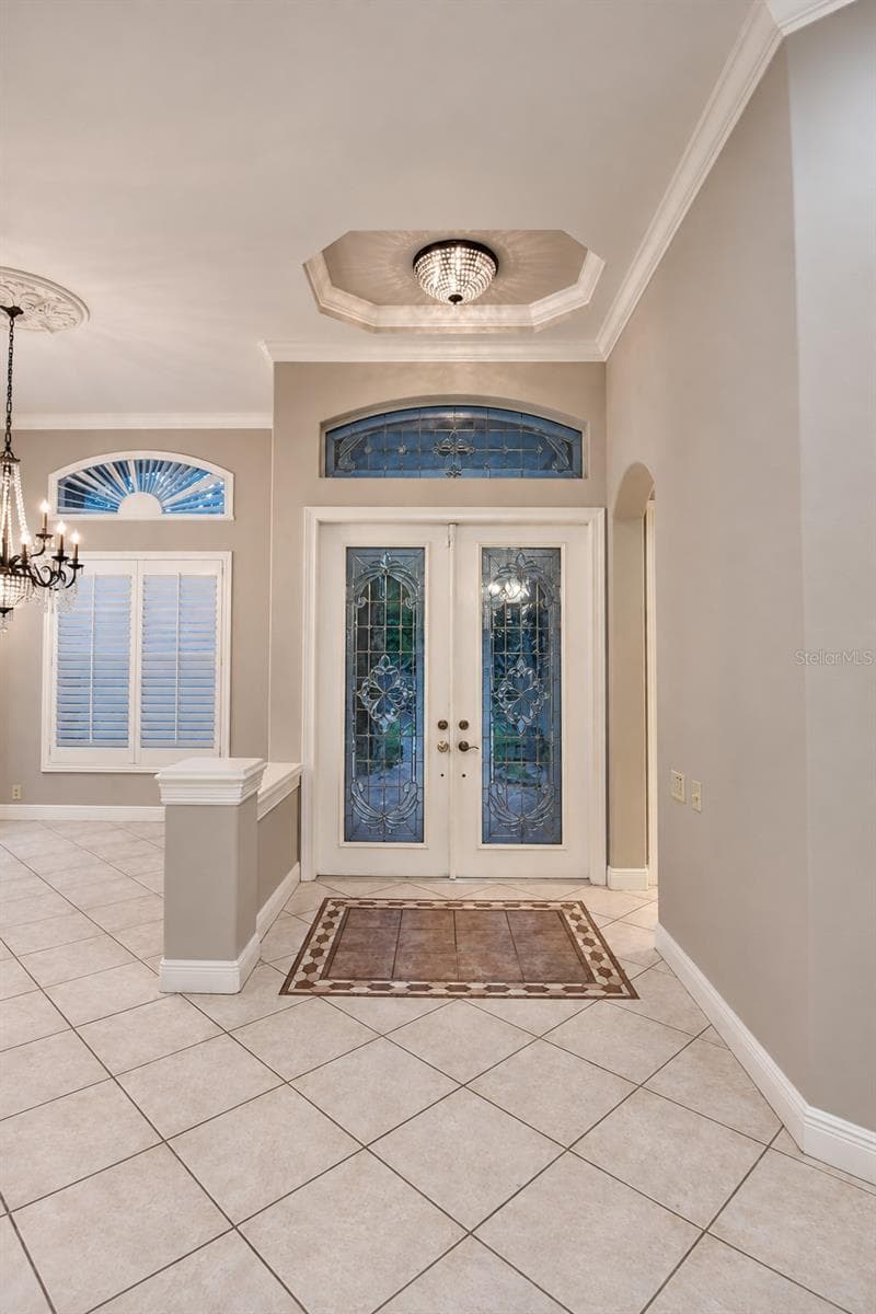 Single Family Residence at 918 SHOALS LANDING DR, BRANDON, photo 5 of 59