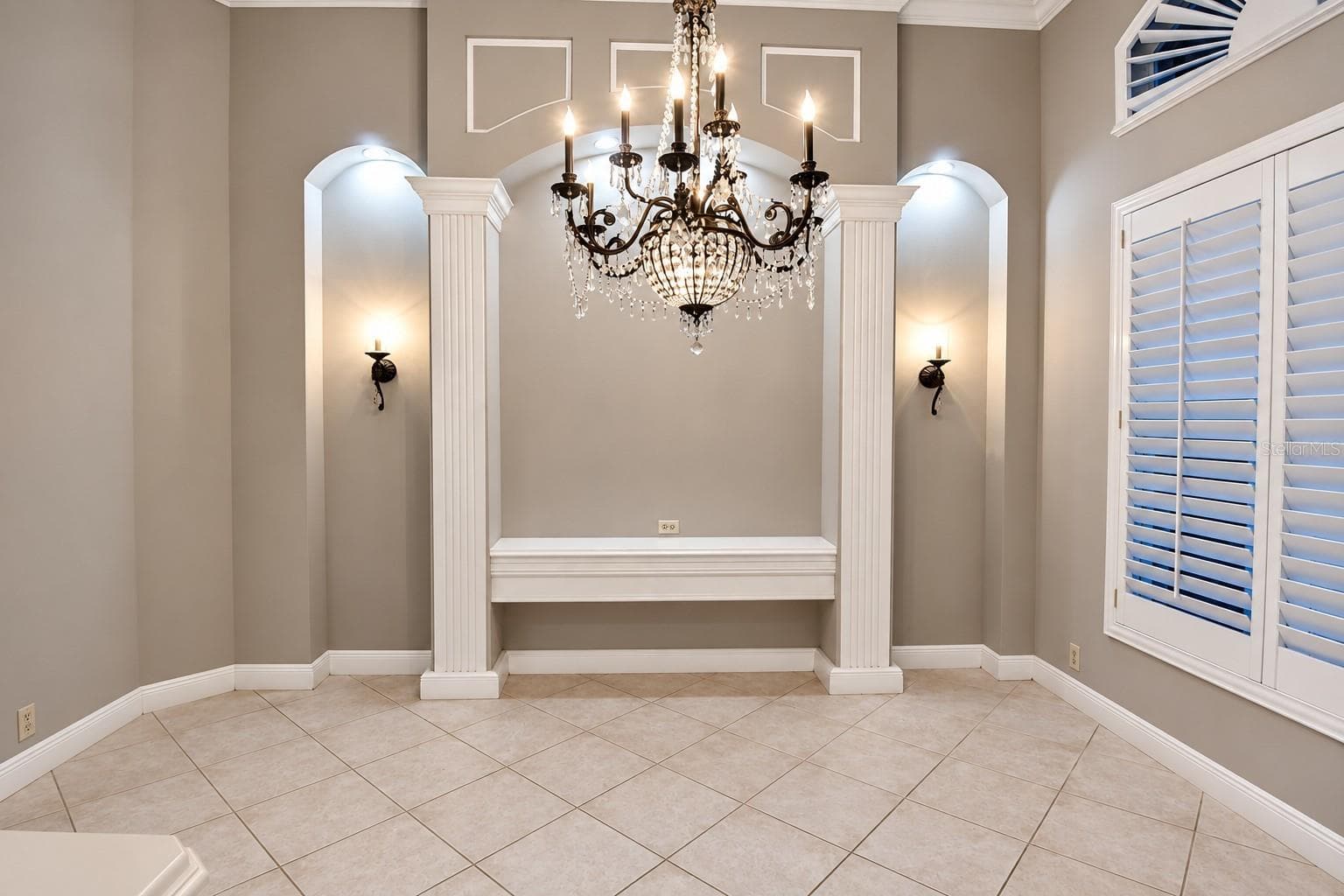 Single Family Residence at 918 SHOALS LANDING DR, BRANDON, photo 8 of 59