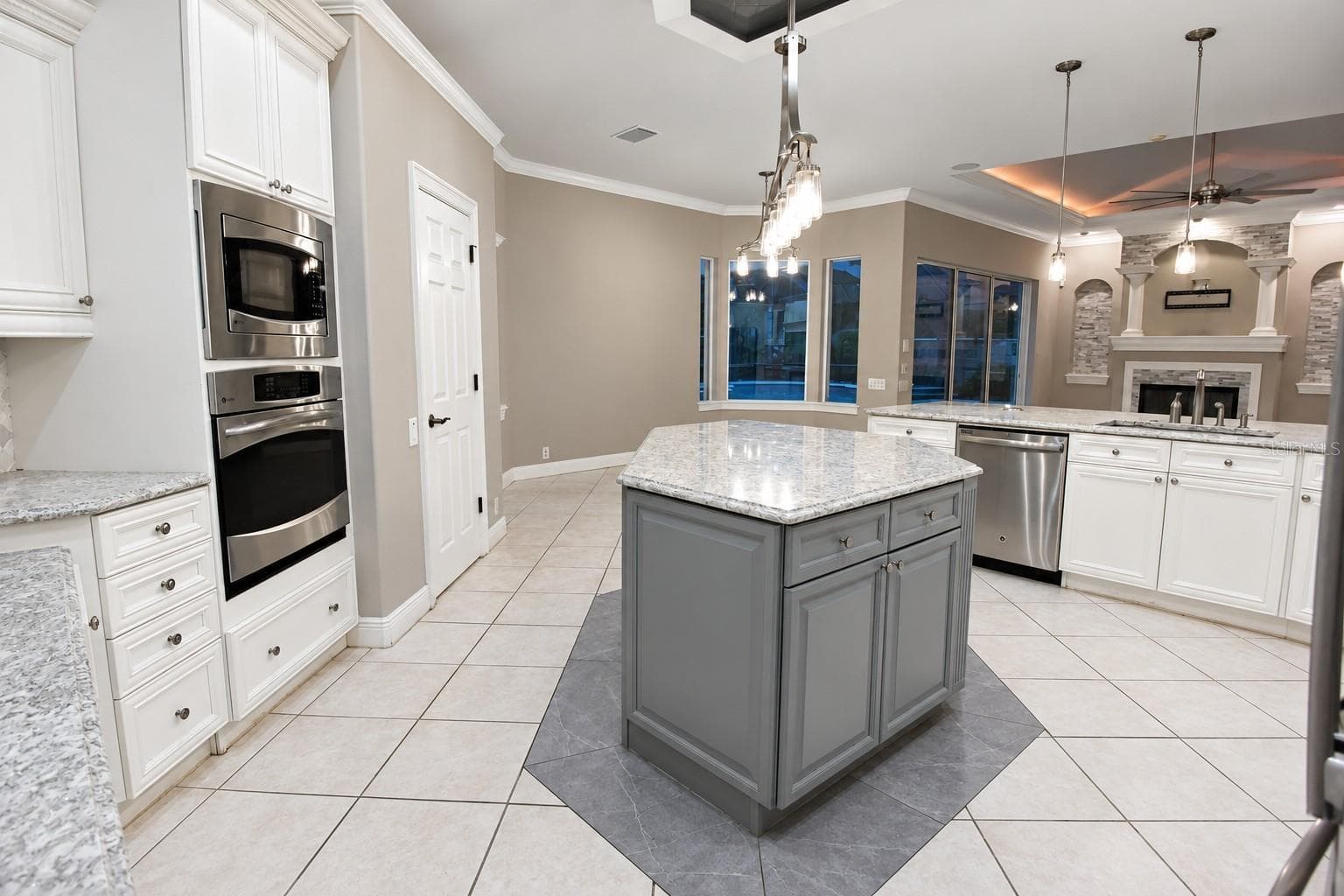 Single Family Residence at 918 SHOALS LANDING DR, BRANDON, photo 21 of 59
