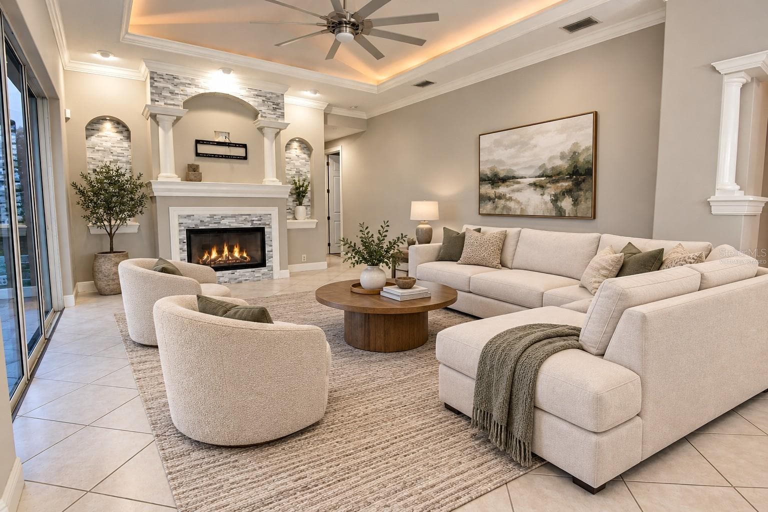 Virtually Staged - 918 SHOALS LANDING DR, BRANDON