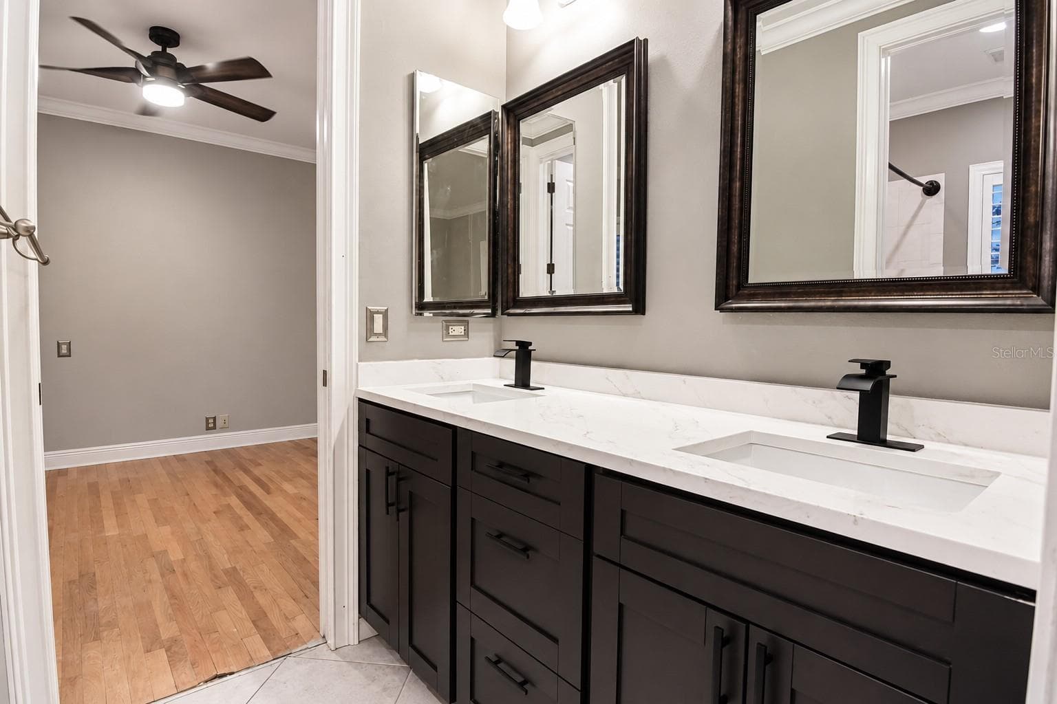 Single Family Residence at 918 SHOALS LANDING DR, BRANDON, photo 41 of 59