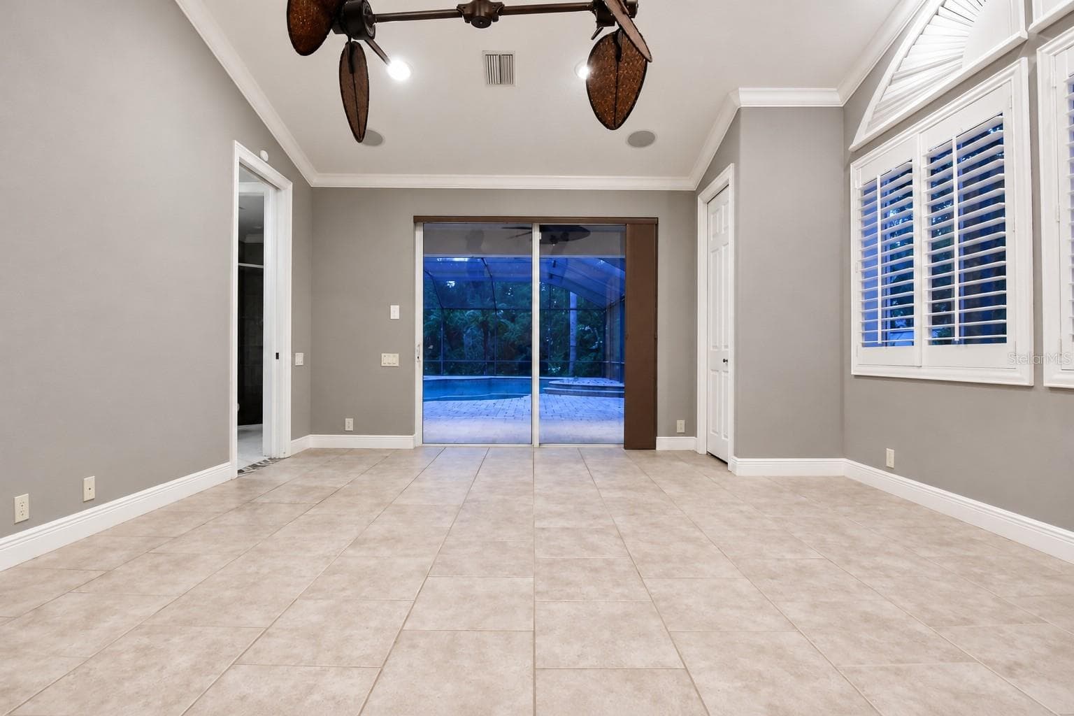 Single Family Residence at 918 SHOALS LANDING DR, BRANDON, photo 44 of 59