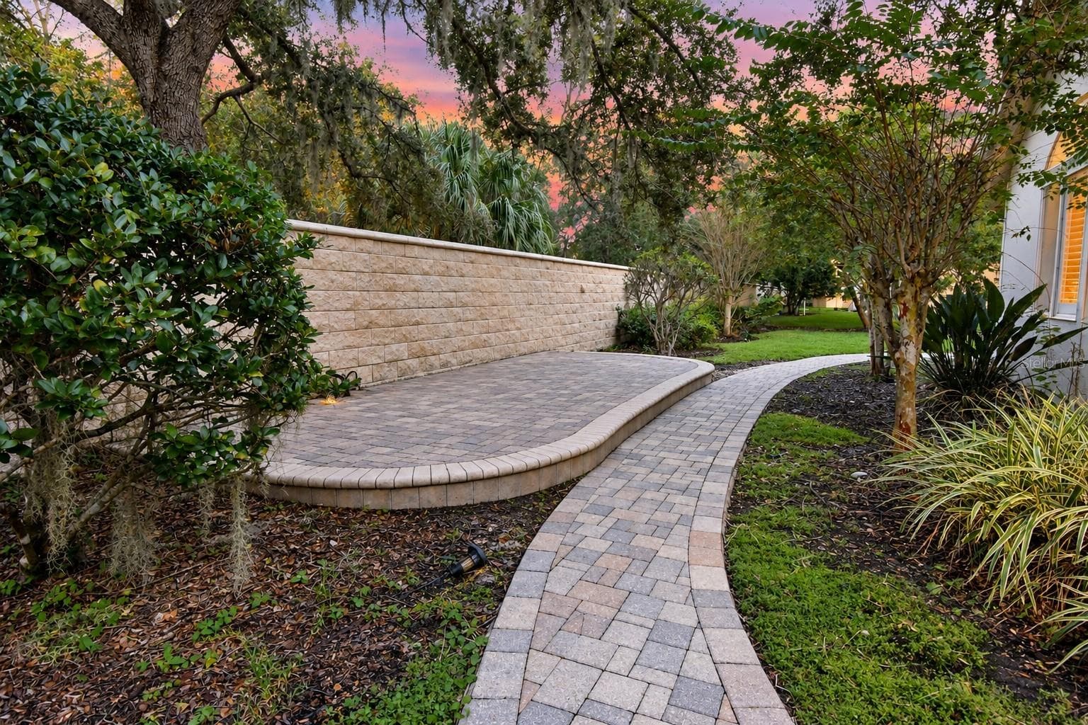 Single Family Residence at 918 SHOALS LANDING DR, BRANDON, photo 52 of 59