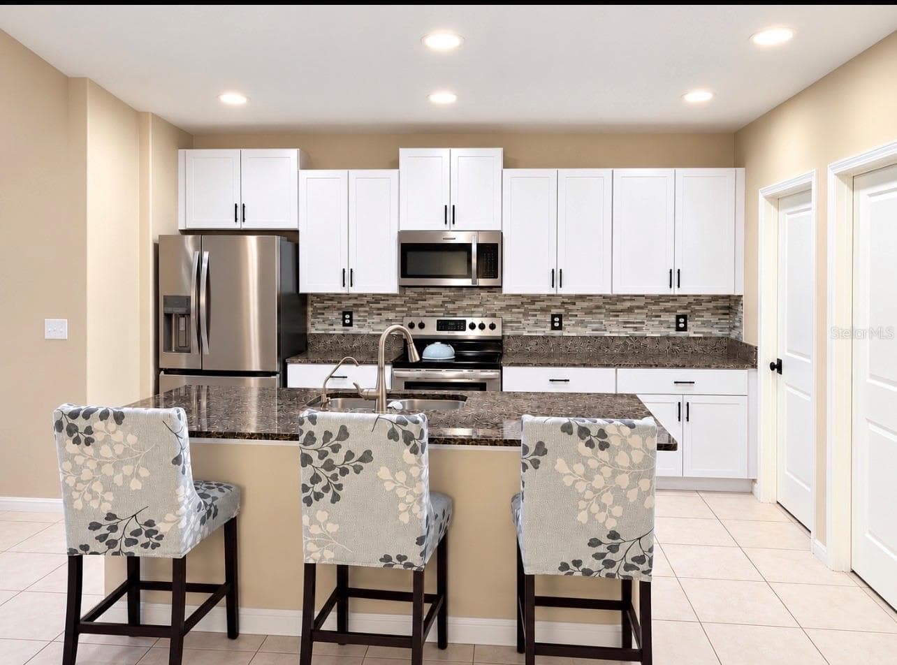 Single Family Residence at 15705 FORT ISLAND PL, SUN CITY CENTER, photo 6 of 24