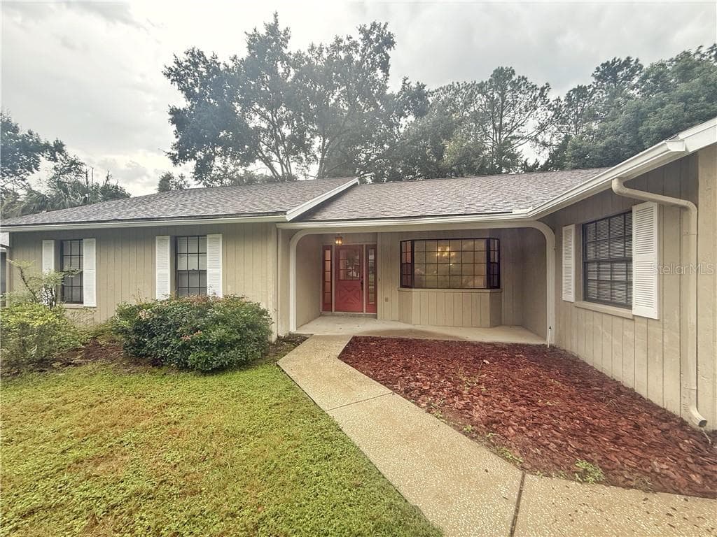 Single Family Residence at 17 Sycamore CIR, HOMOSASSA FL 34446, Homosassa, photo 2 of 45