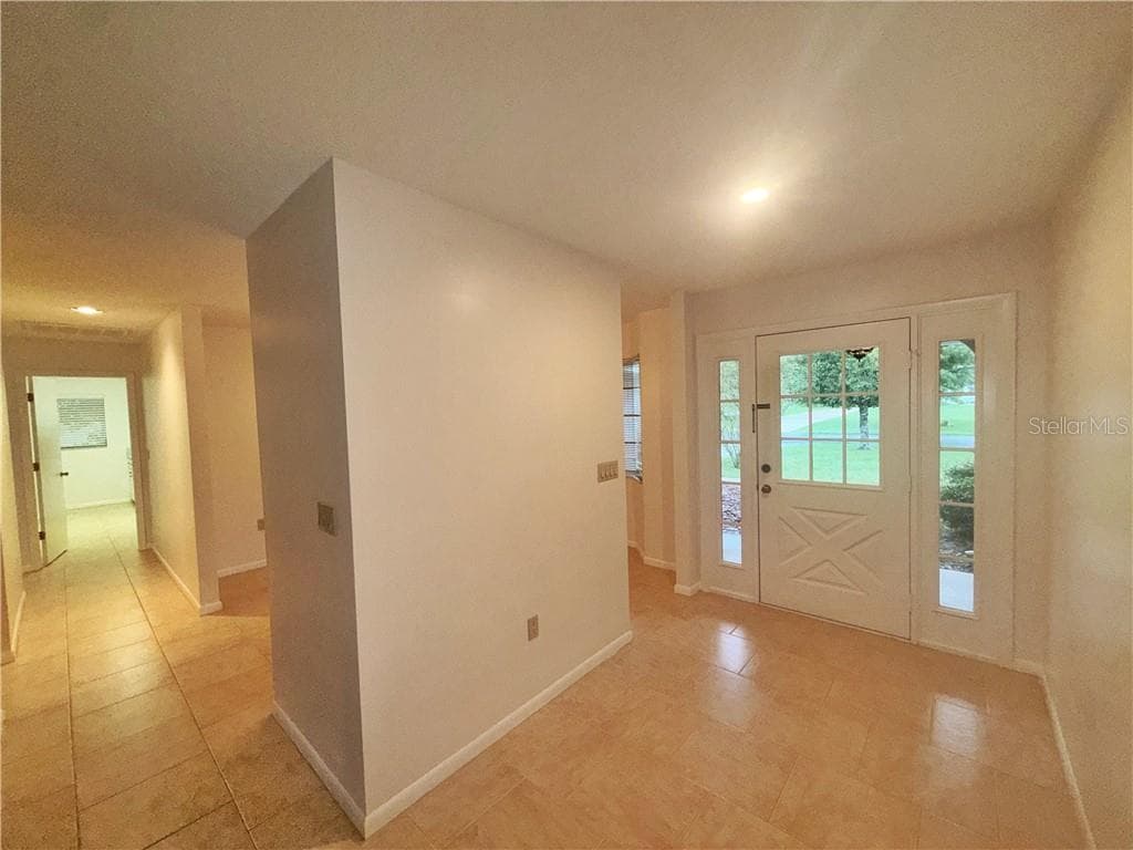 Single Family Residence at 17 Sycamore CIR, HOMOSASSA FL 34446, Homosassa, photo 4 of 45