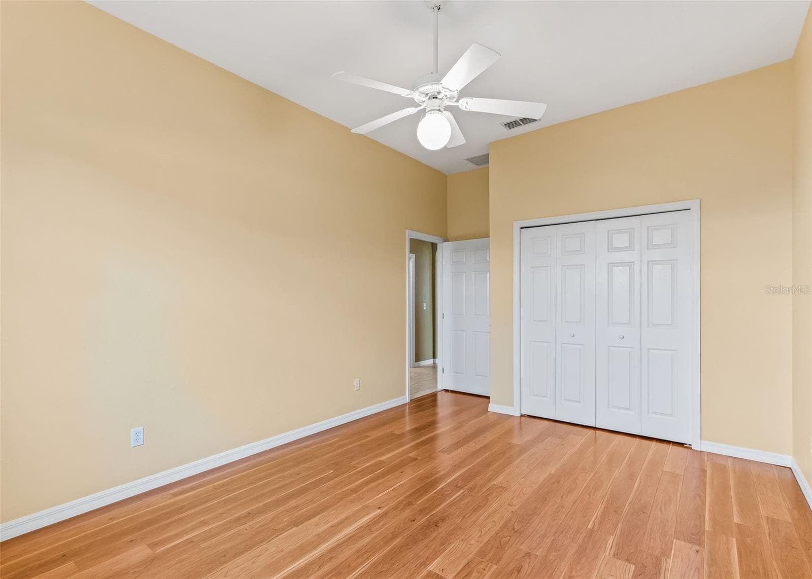 Larger of the two bedrooms. bedroom 3 - 12439 SE 176TH LOOP, SUMMERFIELD