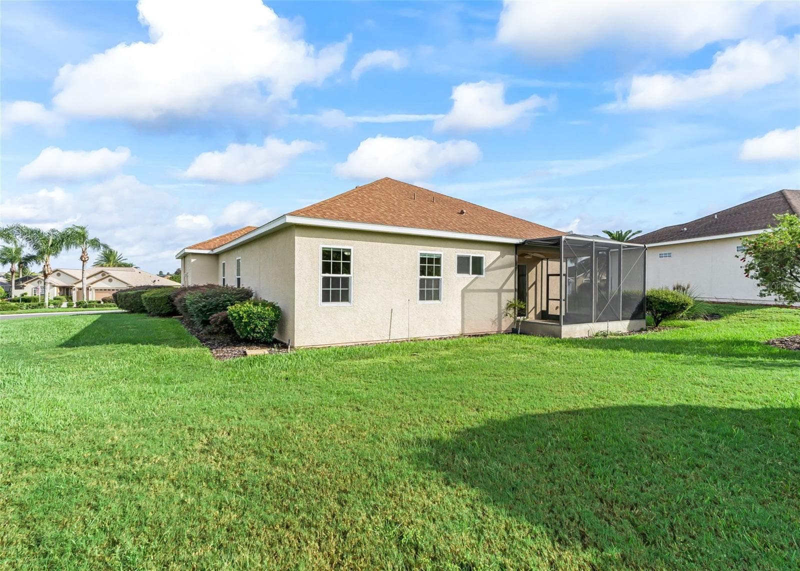 Side yard - 12439 SE 176TH LOOP, SUMMERFIELD