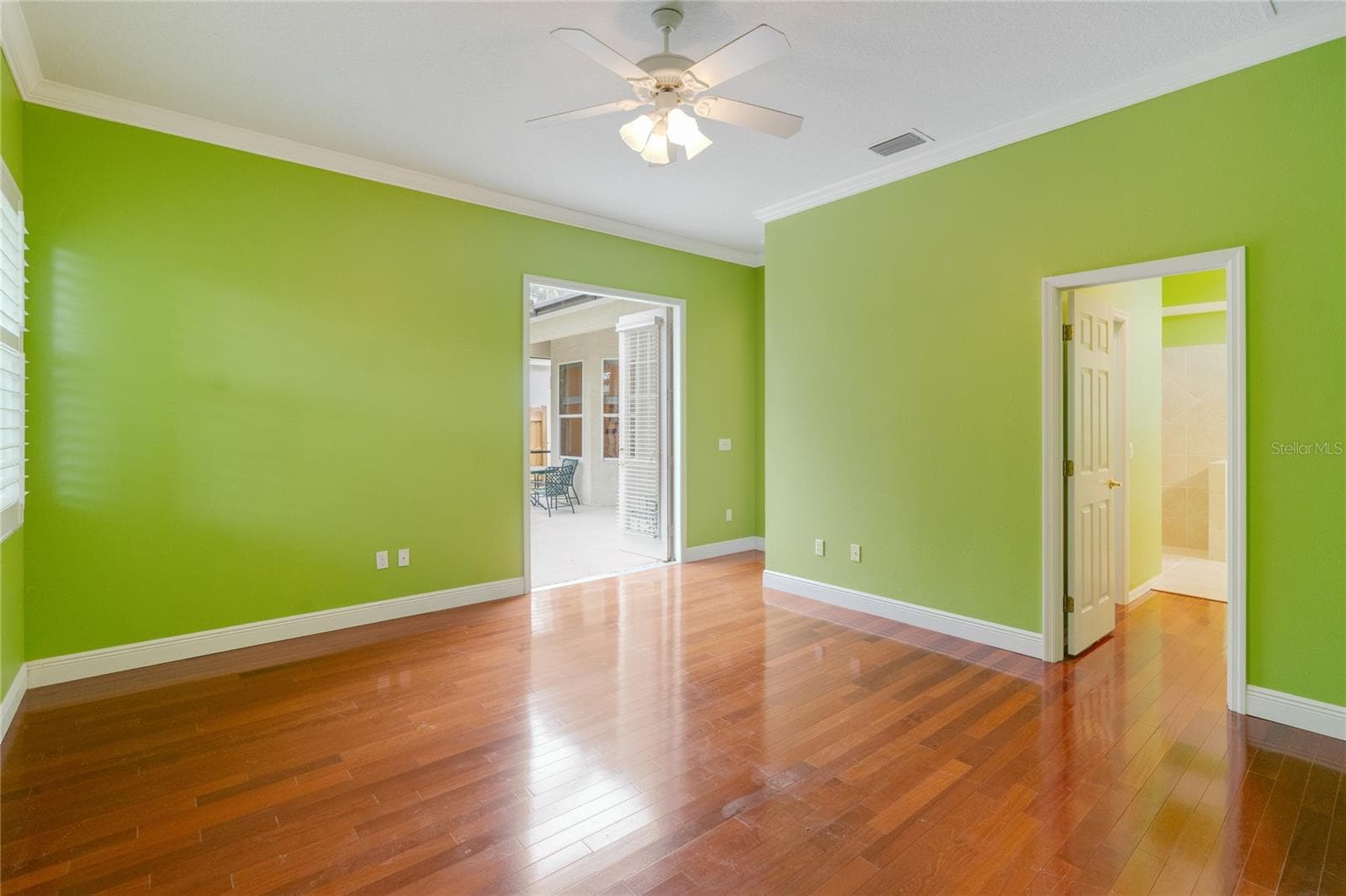 Current wall color - 192 TALL TREES CT, SARASOTA