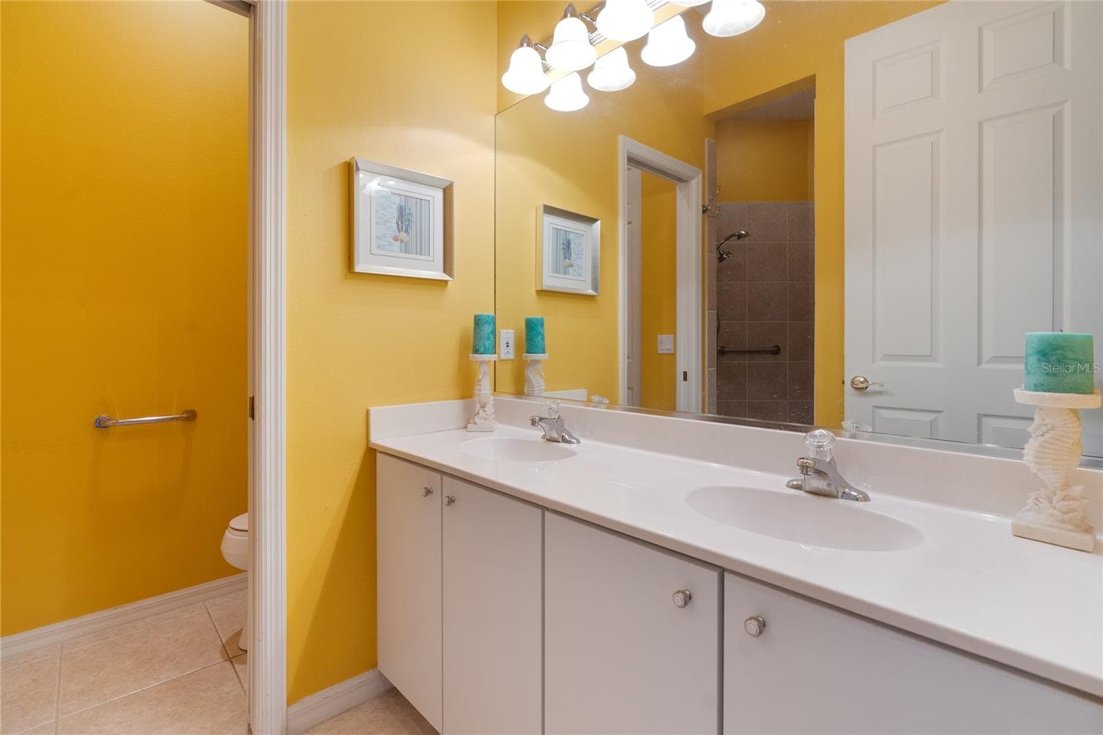 Current wall color - 192 TALL TREES CT, SARASOTA