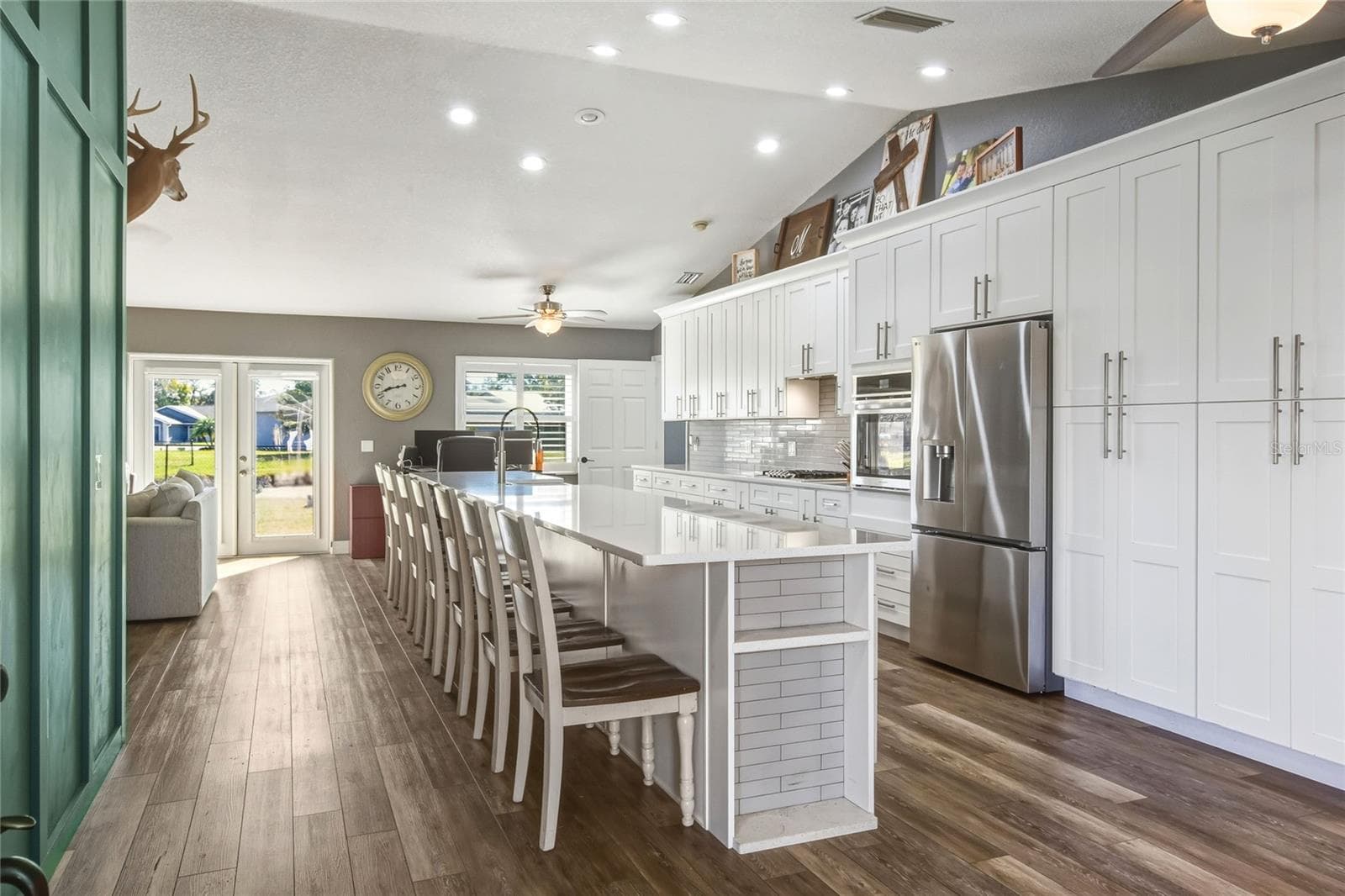 Single Family Residence at 533 SEVEN OAKS, MULBERRY, photo 8 of 43