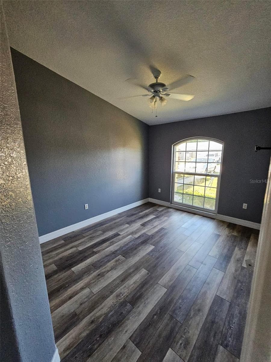 Single Family Residence at 533 SEVEN OAKS, MULBERRY, photo 32 of 43