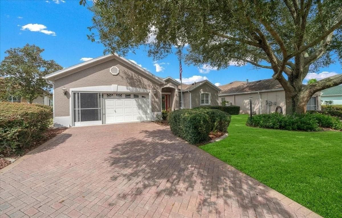 Single Family Residence at 9312 SW 93RD CIR, OCALA, photo 8 of 96