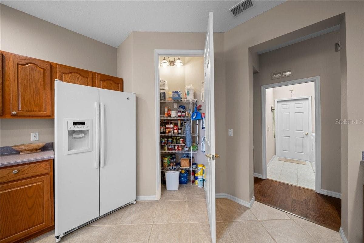 Single Family Residence at 9312 SW 93RD CIR, OCALA, photo 48 of 96