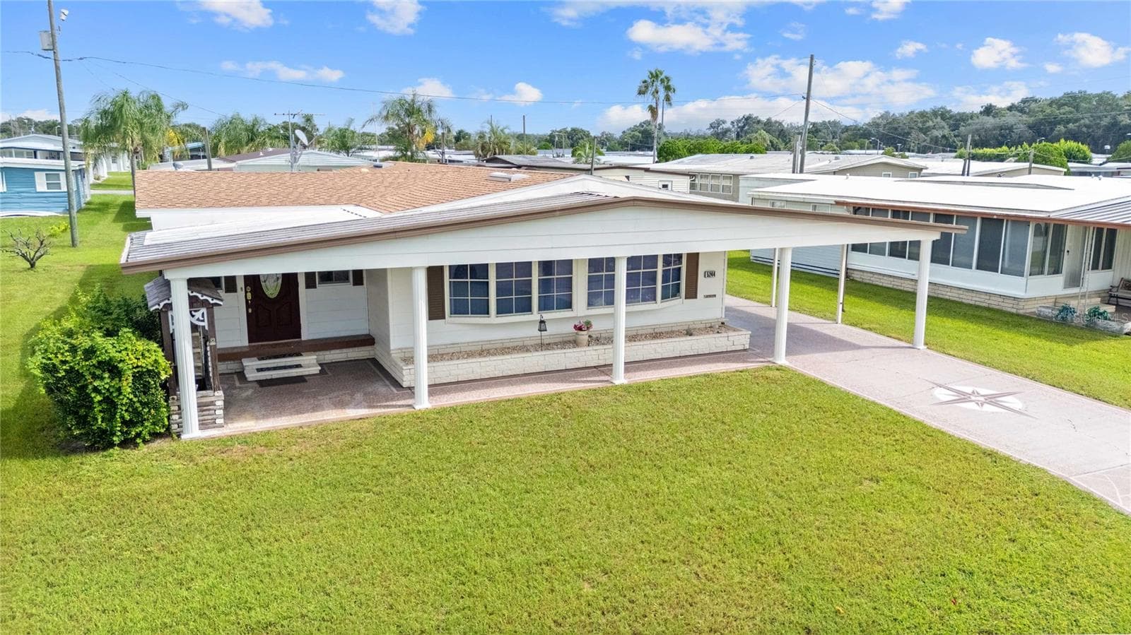 Manufactured Home at 5244 JO ST, ZEPHYRHILLS, photo 5 of 63