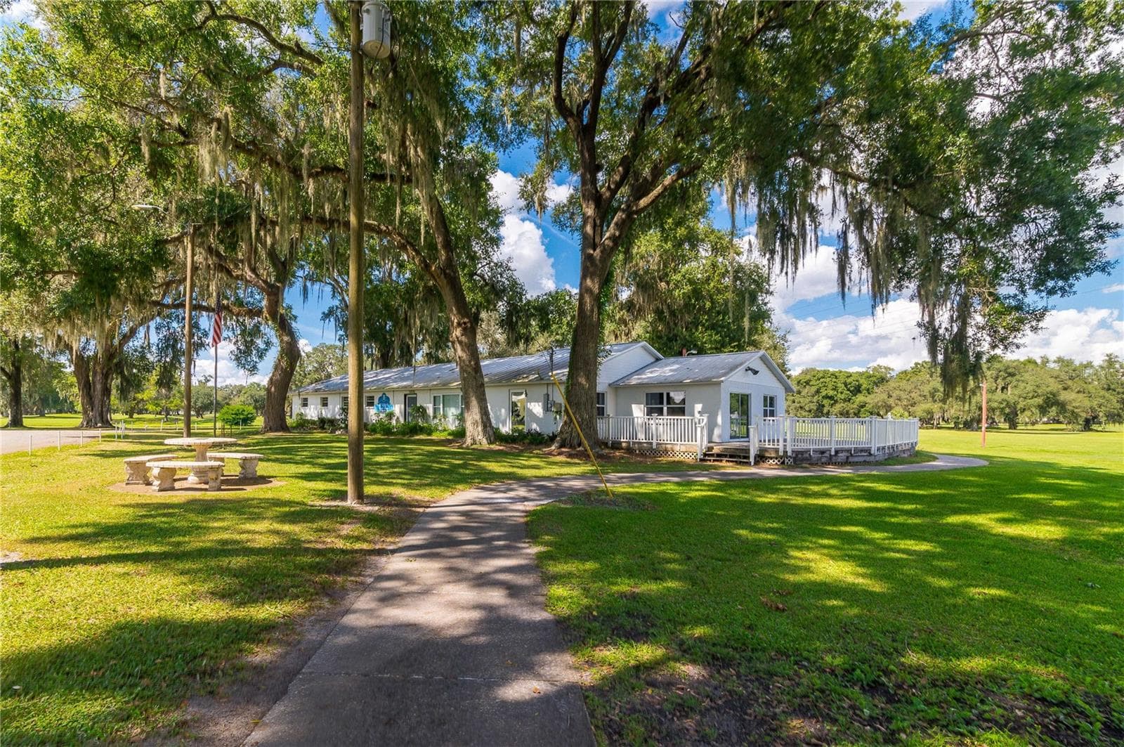 Manufactured Home at 5244 JO ST, ZEPHYRHILLS, photo 36 of 63
