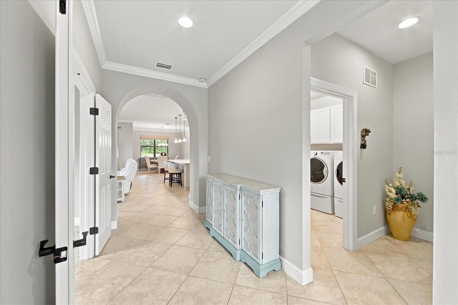 Single Family Residence at 17218 SEAFORD WAY, LAKEWOOD RANCH, photo 10 of 98