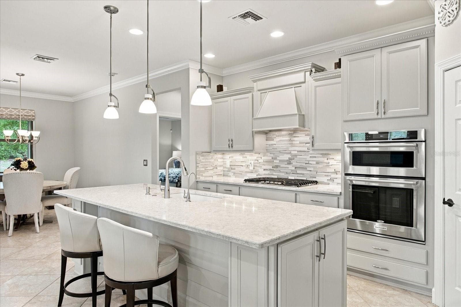 Single Family Residence at 17218 SEAFORD WAY, LAKEWOOD RANCH, photo 13 of 98
