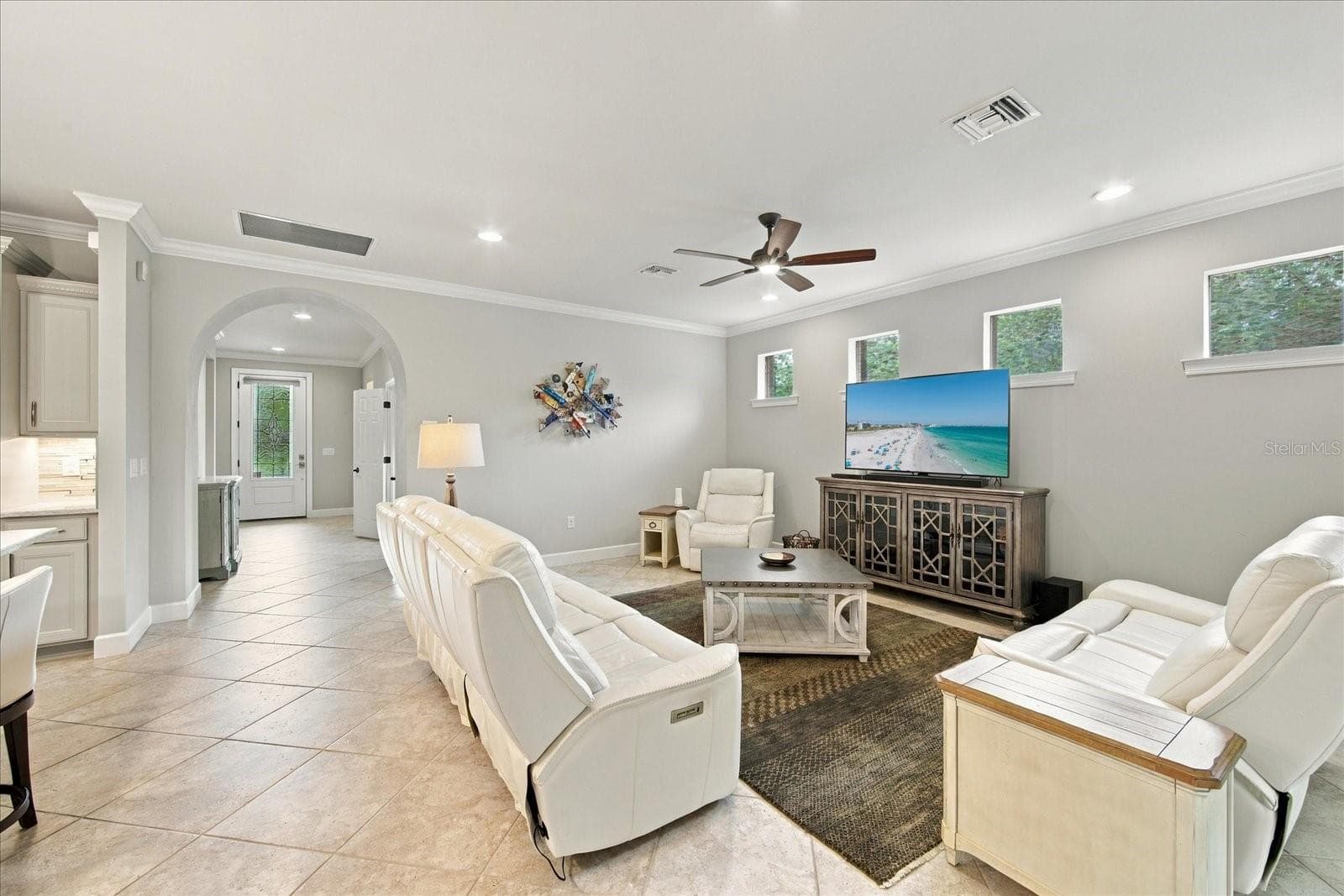 Single Family Residence at 17218 SEAFORD WAY, LAKEWOOD RANCH, photo 17 of 98
