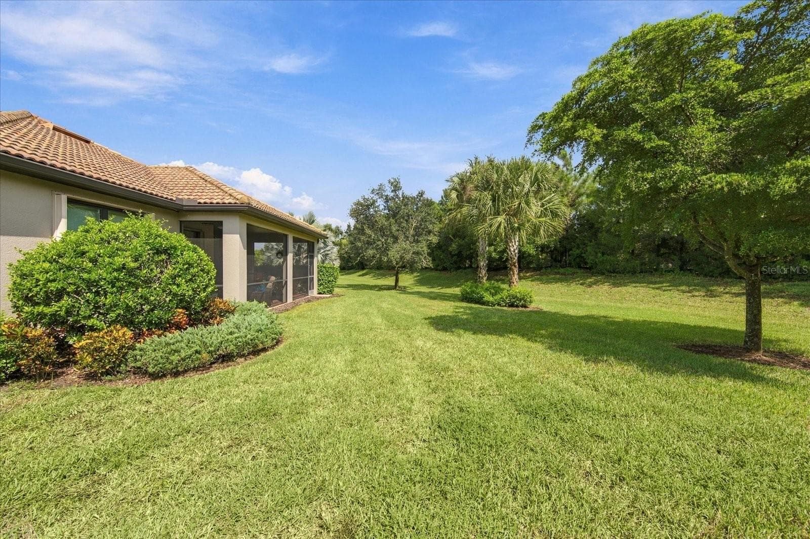 Single Family Residence at 17218 SEAFORD WAY, LAKEWOOD RANCH, photo 49 of 98