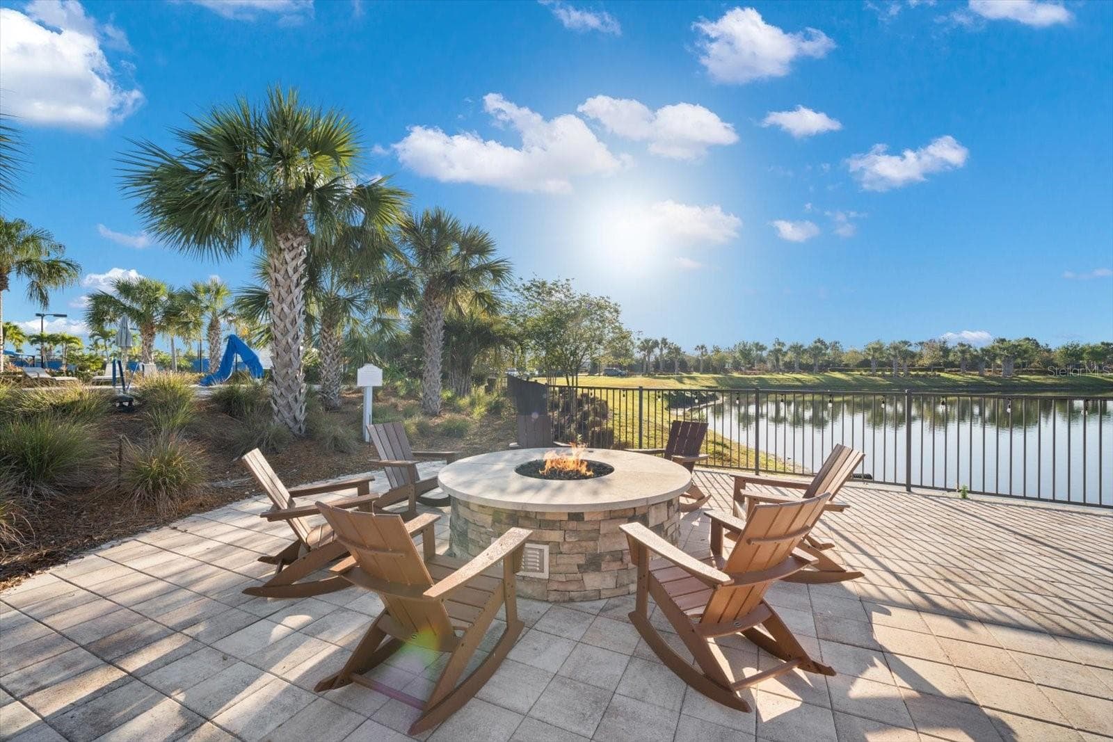 Single Family Residence at 17218 SEAFORD WAY, LAKEWOOD RANCH, photo 74 of 98