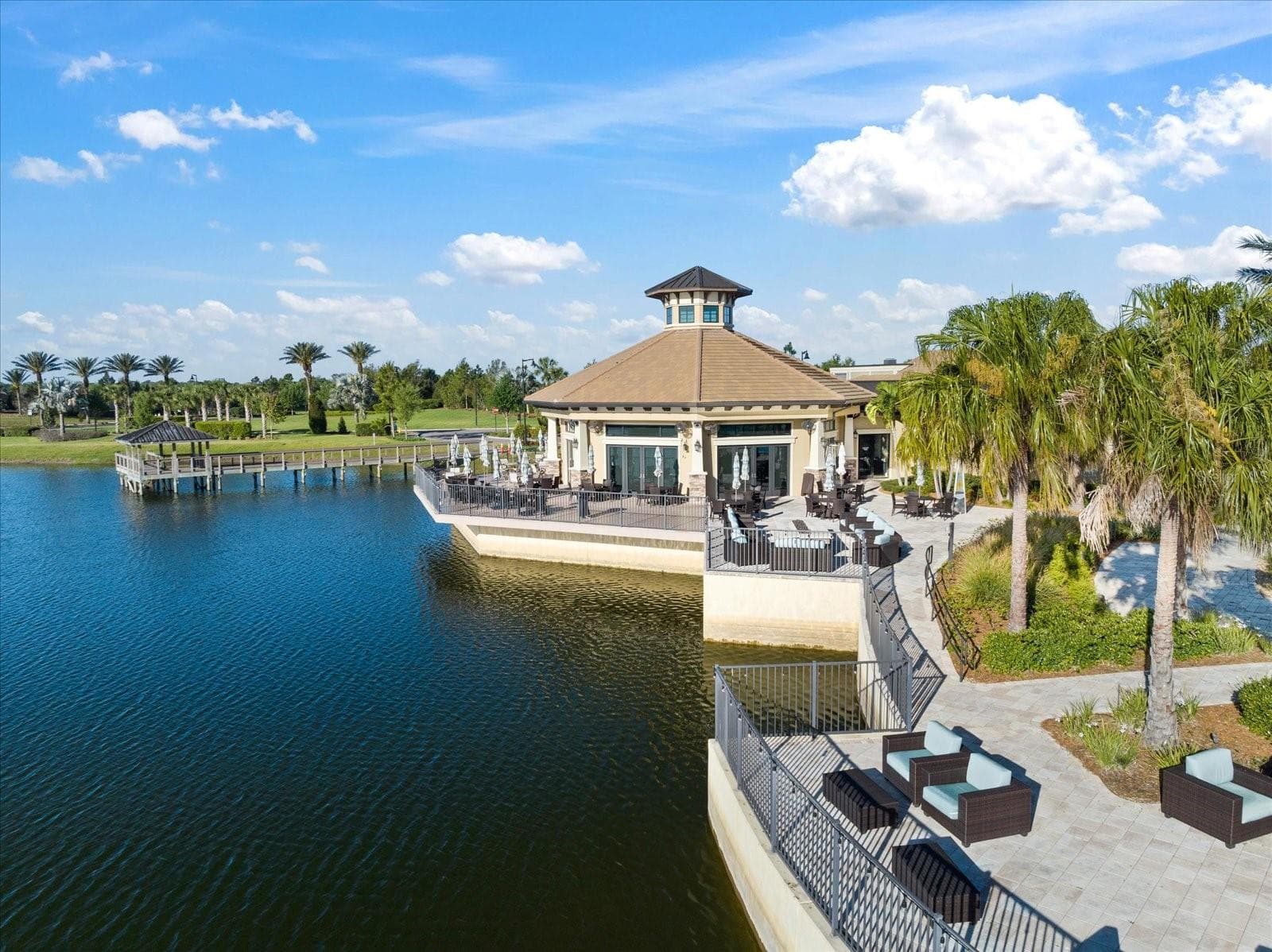 Single Family Residence at 17218 SEAFORD WAY, LAKEWOOD RANCH, photo 77 of 98