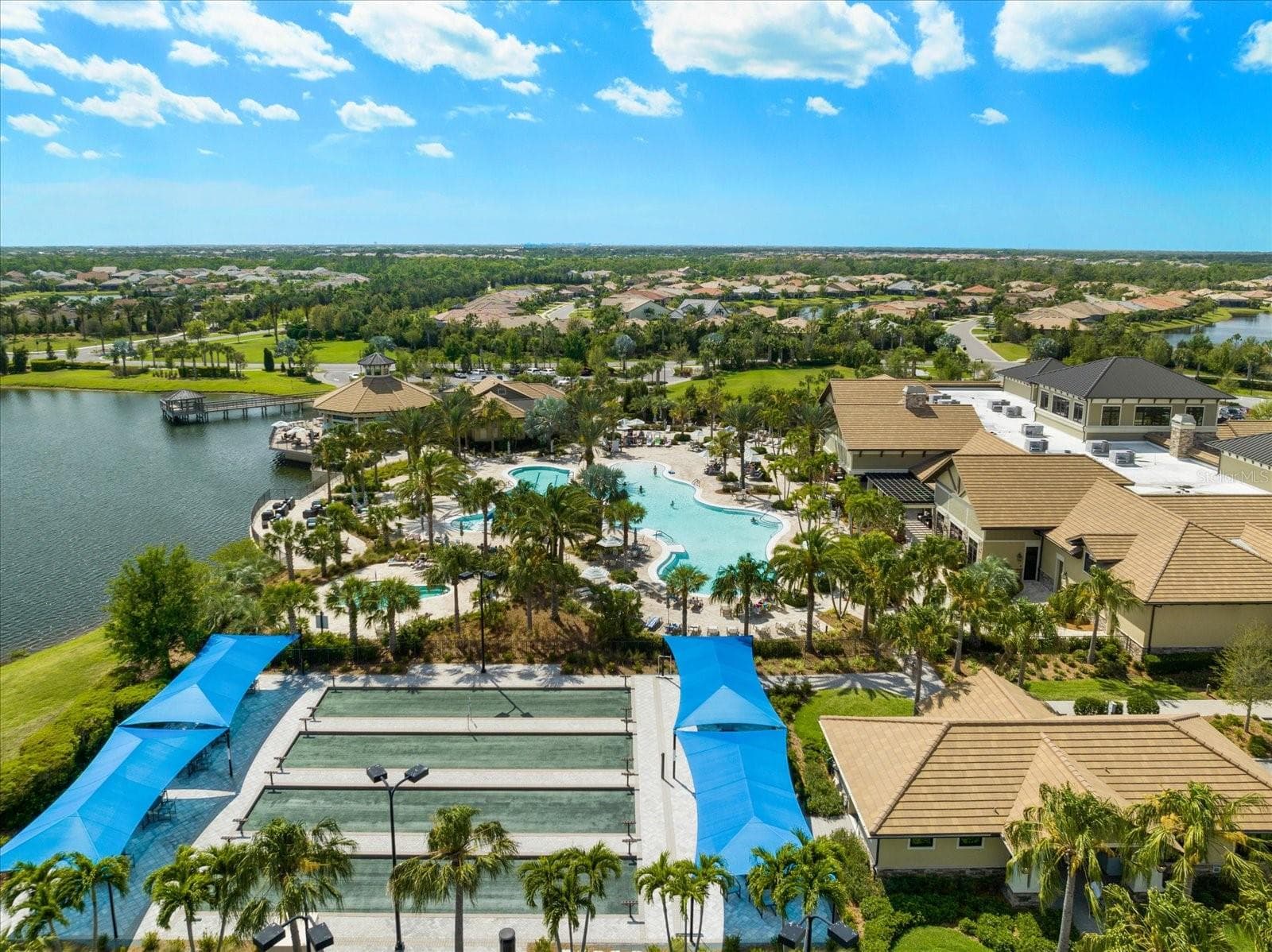 Single Family Residence at 17218 SEAFORD WAY, LAKEWOOD RANCH, photo 83 of 98
