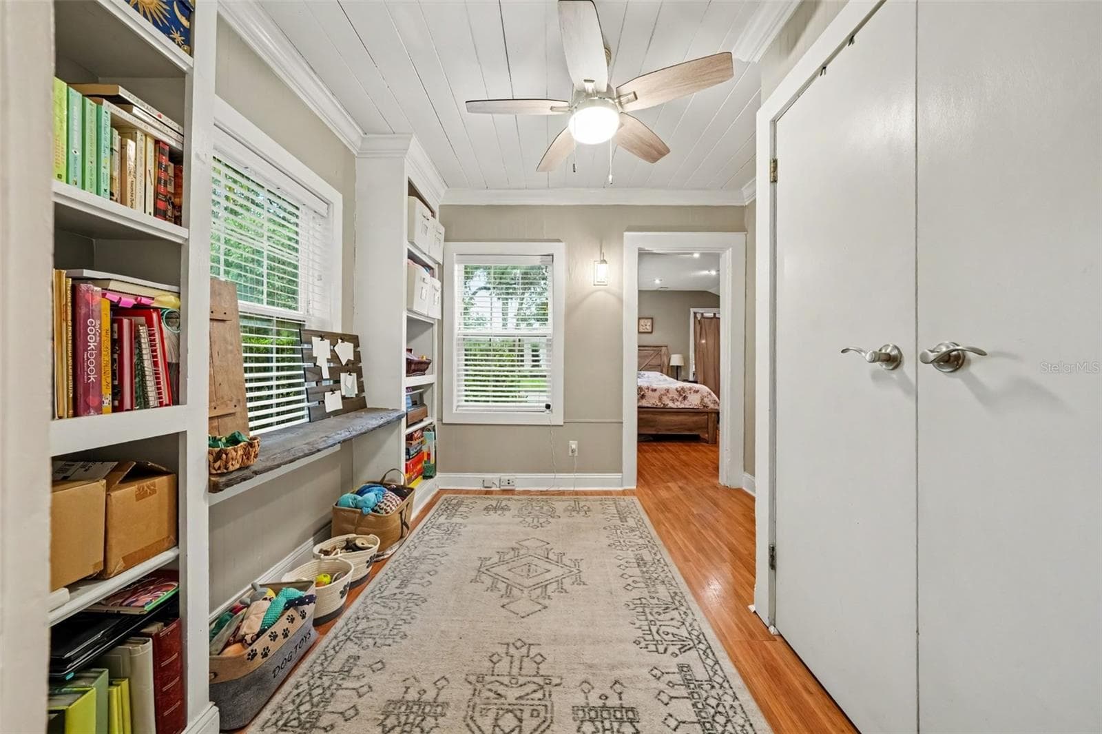 Single Family Residence at 2005 E MARKS ST, ORLANDO, photo 14 of 28