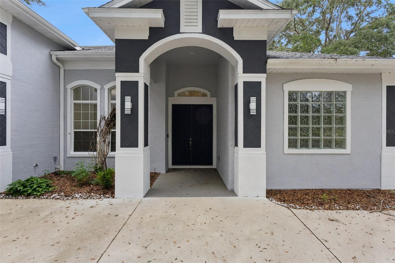 Single Family Residence at 949 HAWK LNDG, FRUITLAND PARK, photo 3 of 63