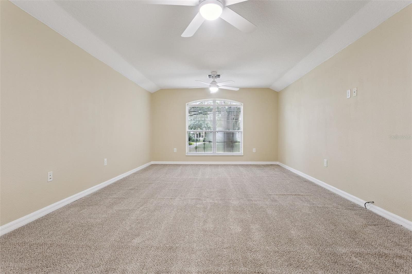 Single Family Residence at 949 HAWK LNDG, FRUITLAND PARK, photo 22 of 63