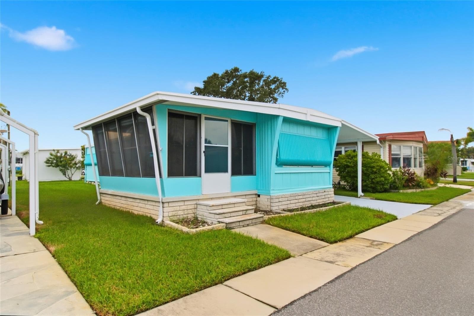 Mobile Home to be removed - 85 YAWL LN #85, PALM HARBOR