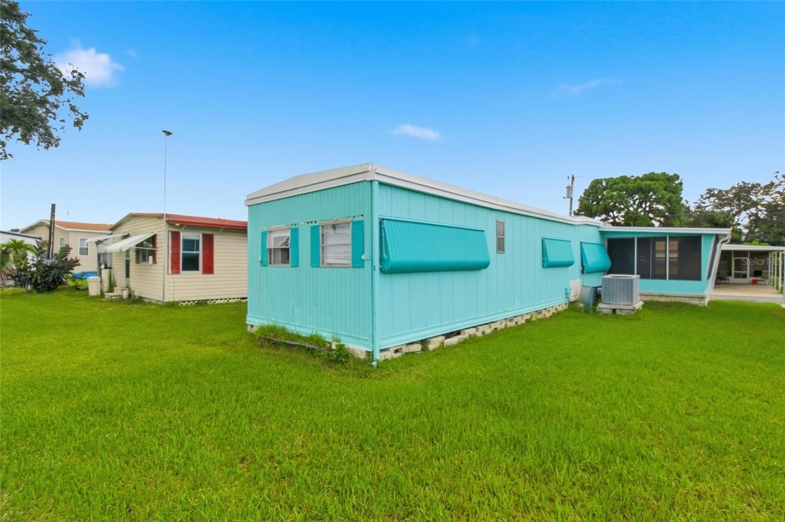 Mobile Home to be removed - 85 YAWL LN #85, PALM HARBOR