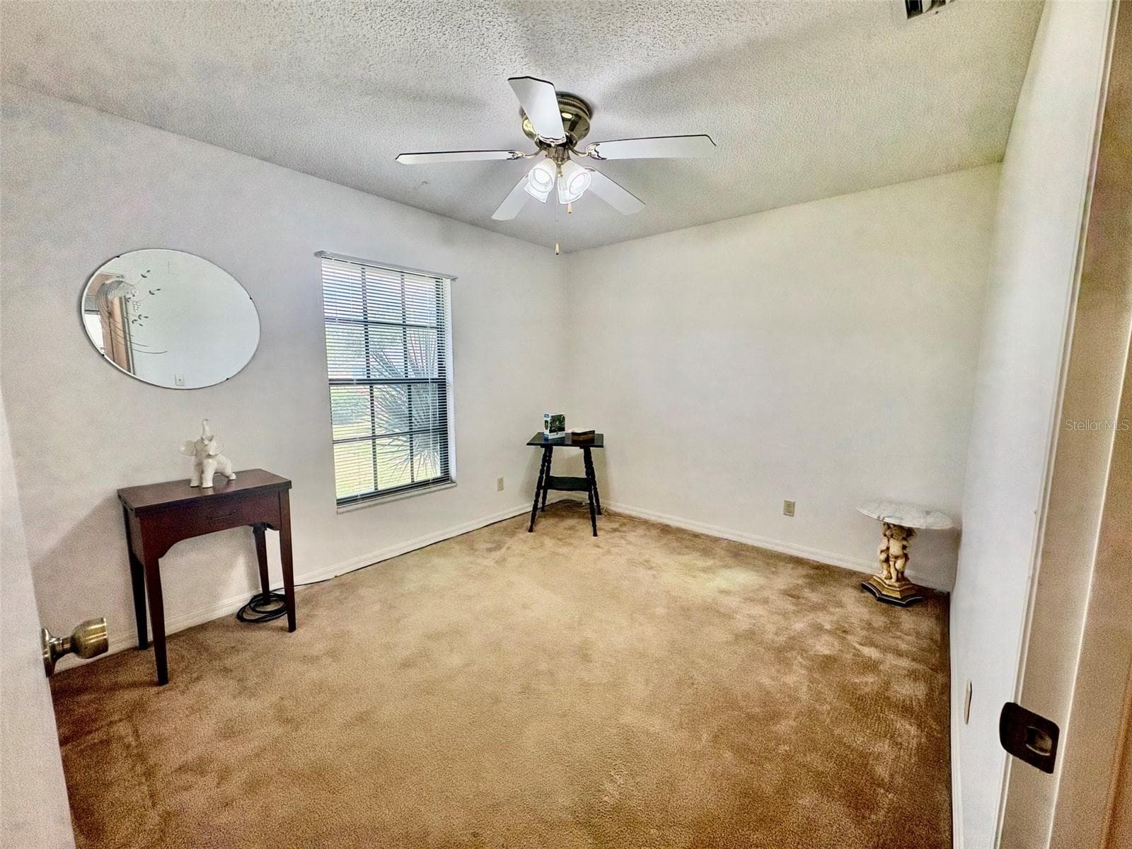 Bedroom 1 with Walk in closet - 922 CHELSEA WAY, LAKE WALES