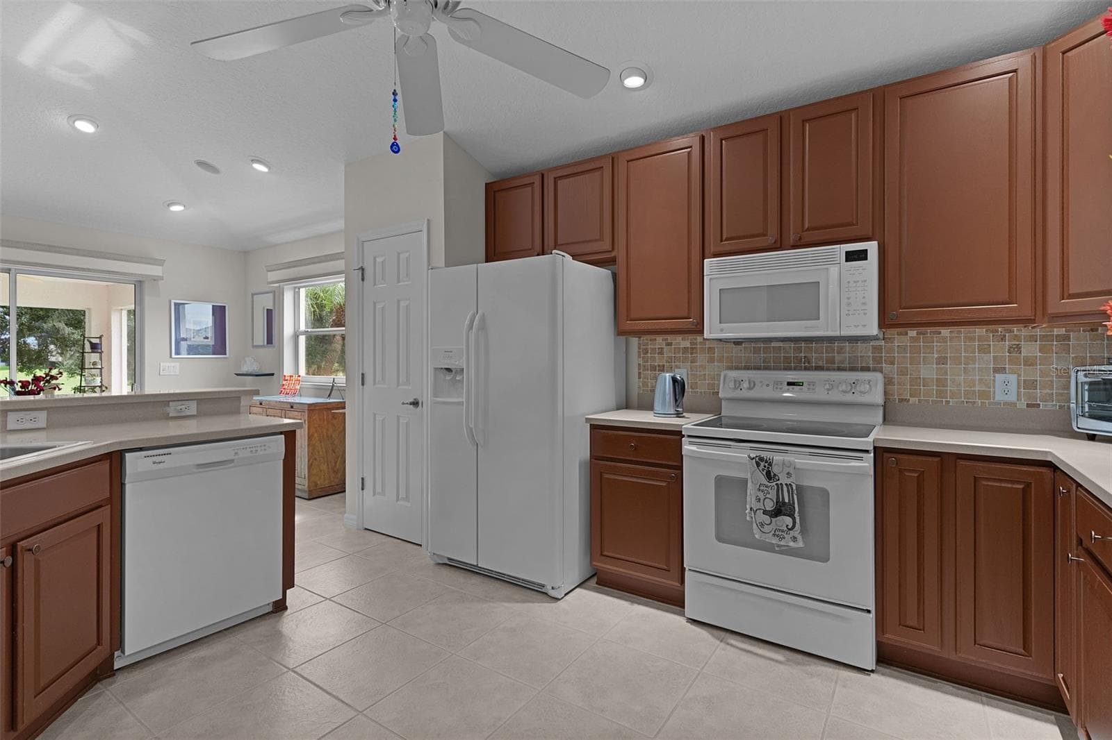 Single Family Residence at 7108 SE 172ND HAZELWOOD LOOP, THE VILLAGES, photo 22 of 41