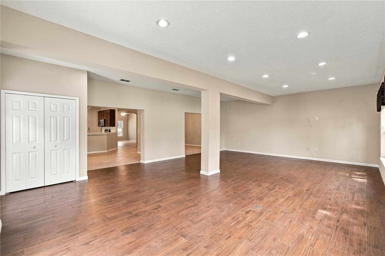Built-in Closet for Storage - 352 HAMRICK DR, POINCIANA