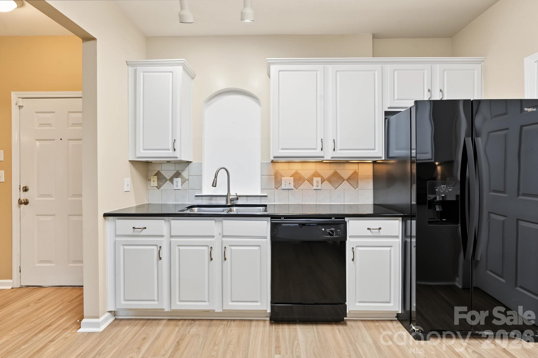 Condominium at 14331 San Paolo Lane, Charlotte, photo 36 of 48