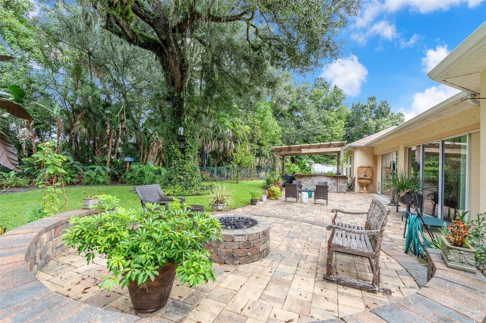 Single Family Residence at 3384 COUNTRY MANOR DR, SOUTH DAYTONA, photo 7 of 53