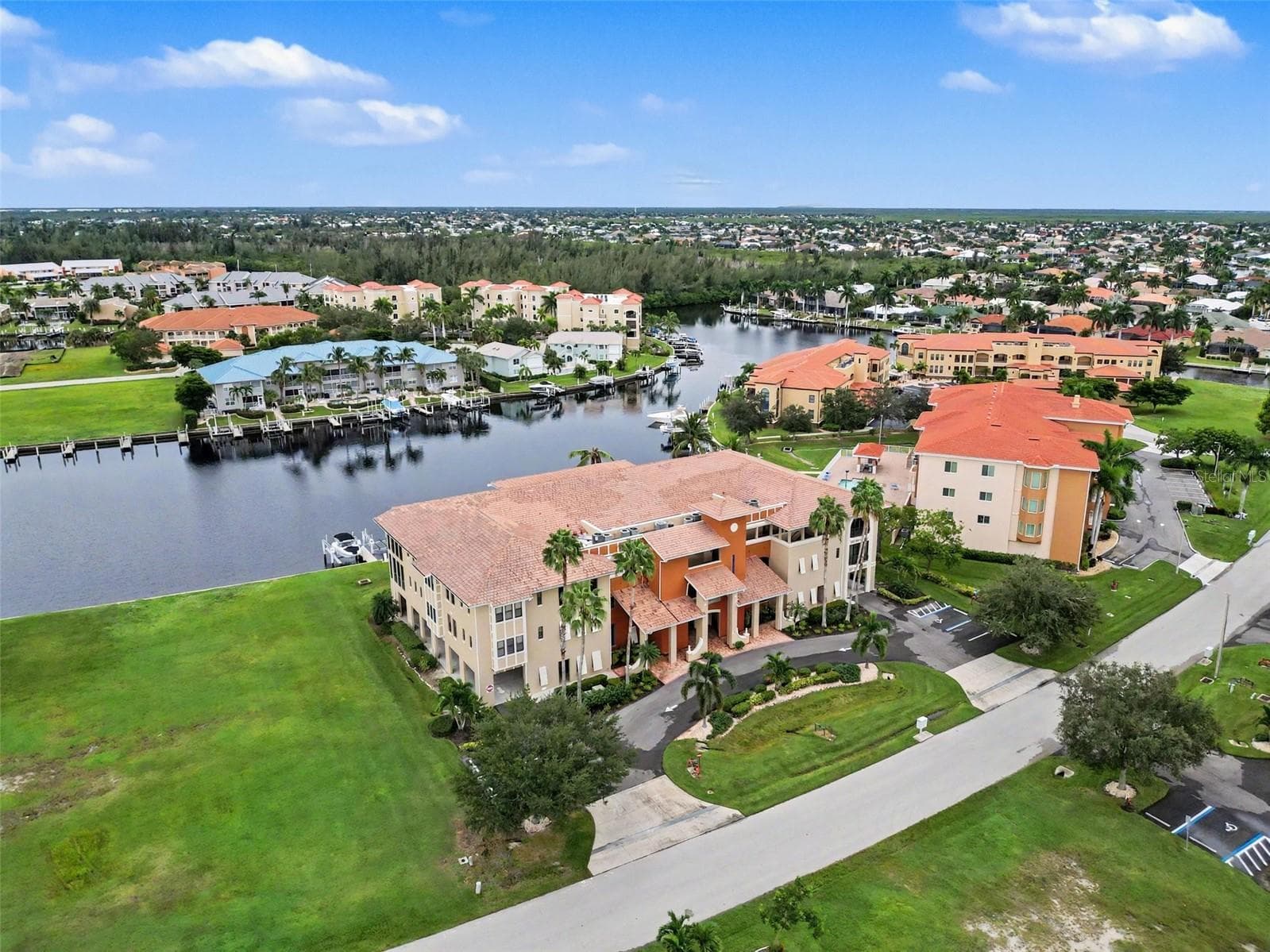 Condominium at 3308 PURPLE MARTIN DR #135, PUNTA GORDA, photo 32 of 35