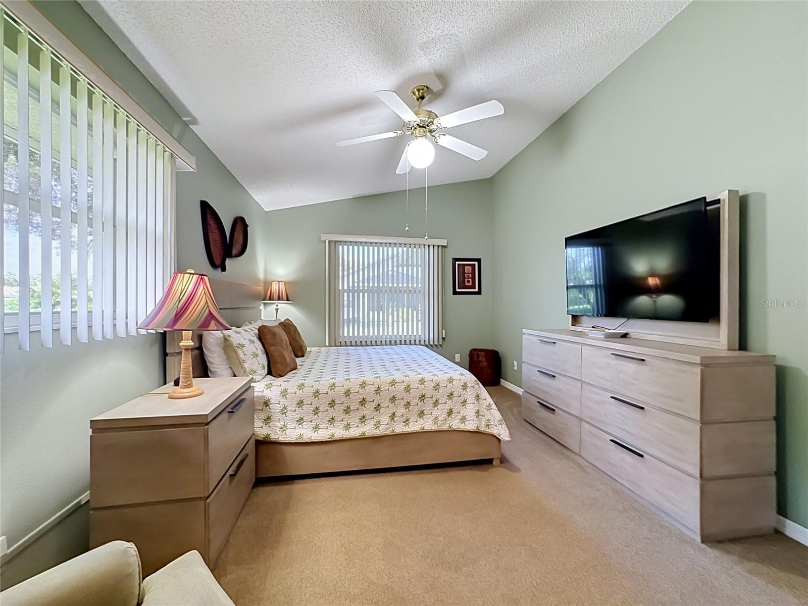 Primary Bedroom - 4547 FERN DR, BRADENTON