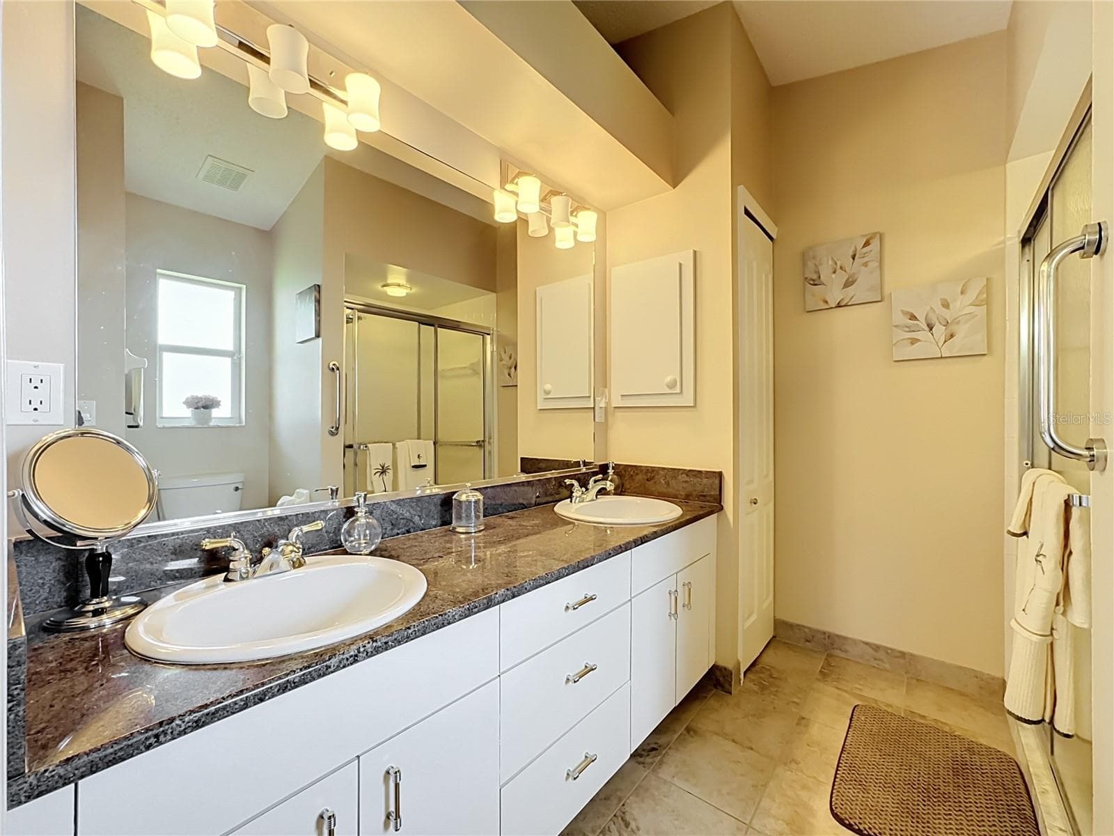 Primary Bathroom - 4547 FERN DR, BRADENTON