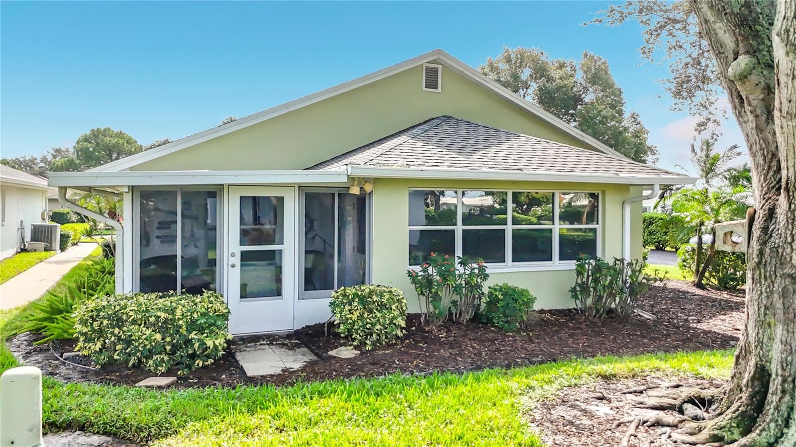 Rear of House - 4547 FERN DR, BRADENTON