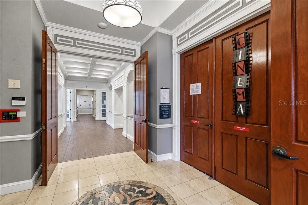 Club House - 341 SOUTHERN PECAN CIR #202, WINTER GARDEN