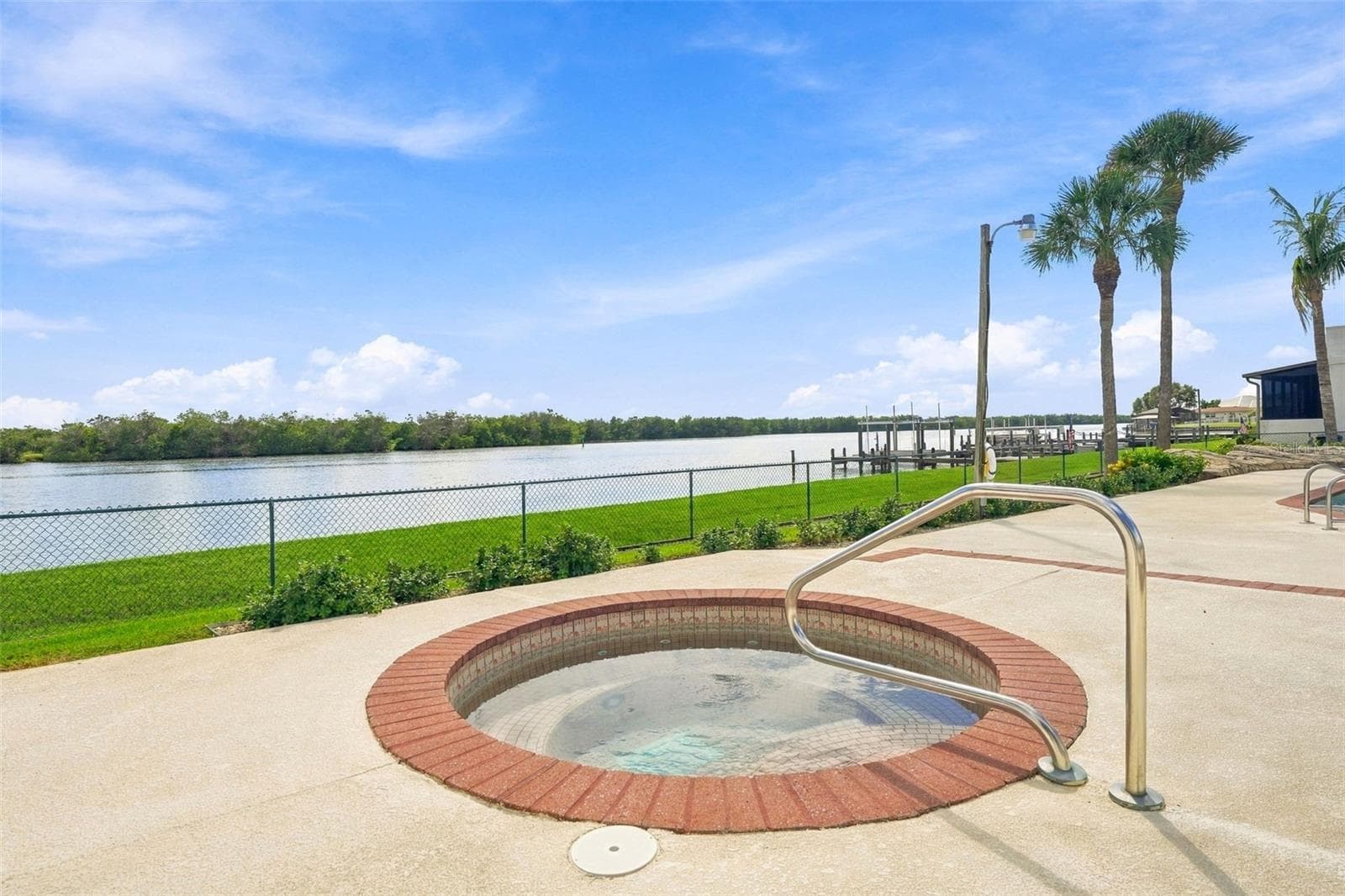 Community Spa - 2591 SYKES CREEK DR, MERRITT ISLAND