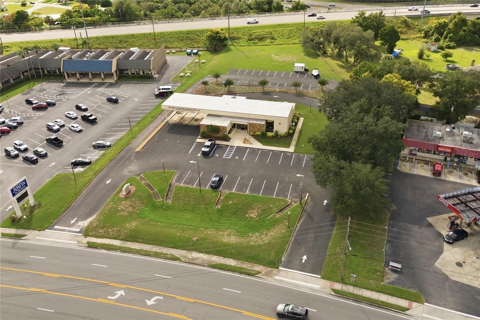 Office at 892 DELTONA BLVD, DELTONA, photo 5 of 83