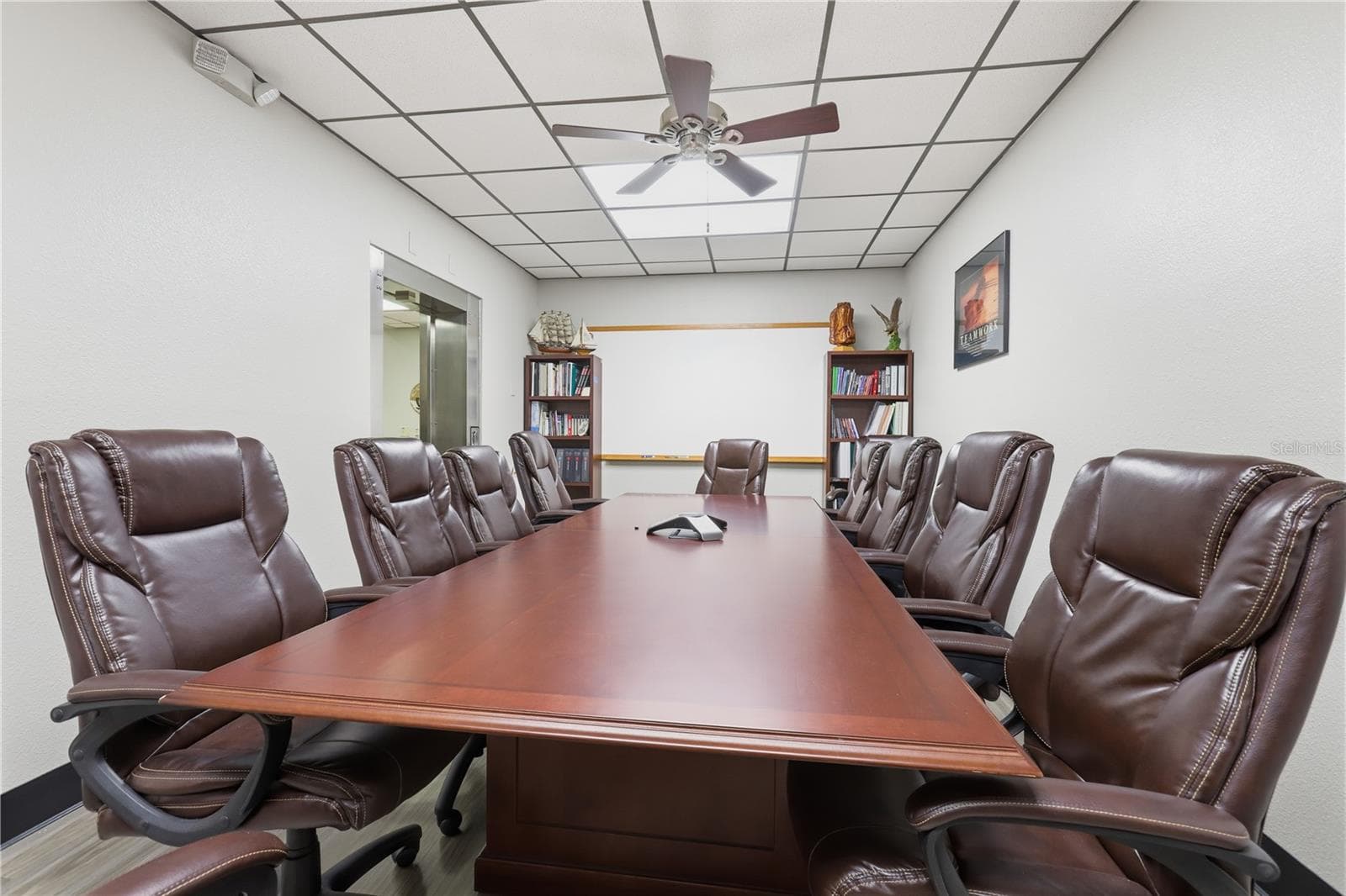 Office at 892 DELTONA BLVD, DELTONA, photo 46 of 83