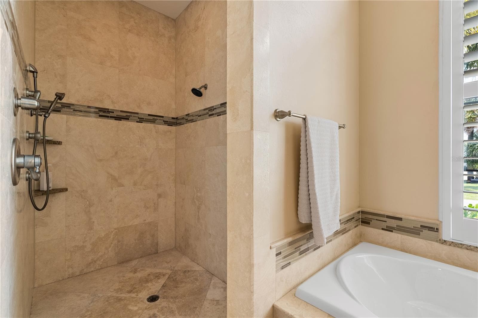 Single Family Residence at 361 DELIDO CT, PUNTA GORDA, photo 42 of 65